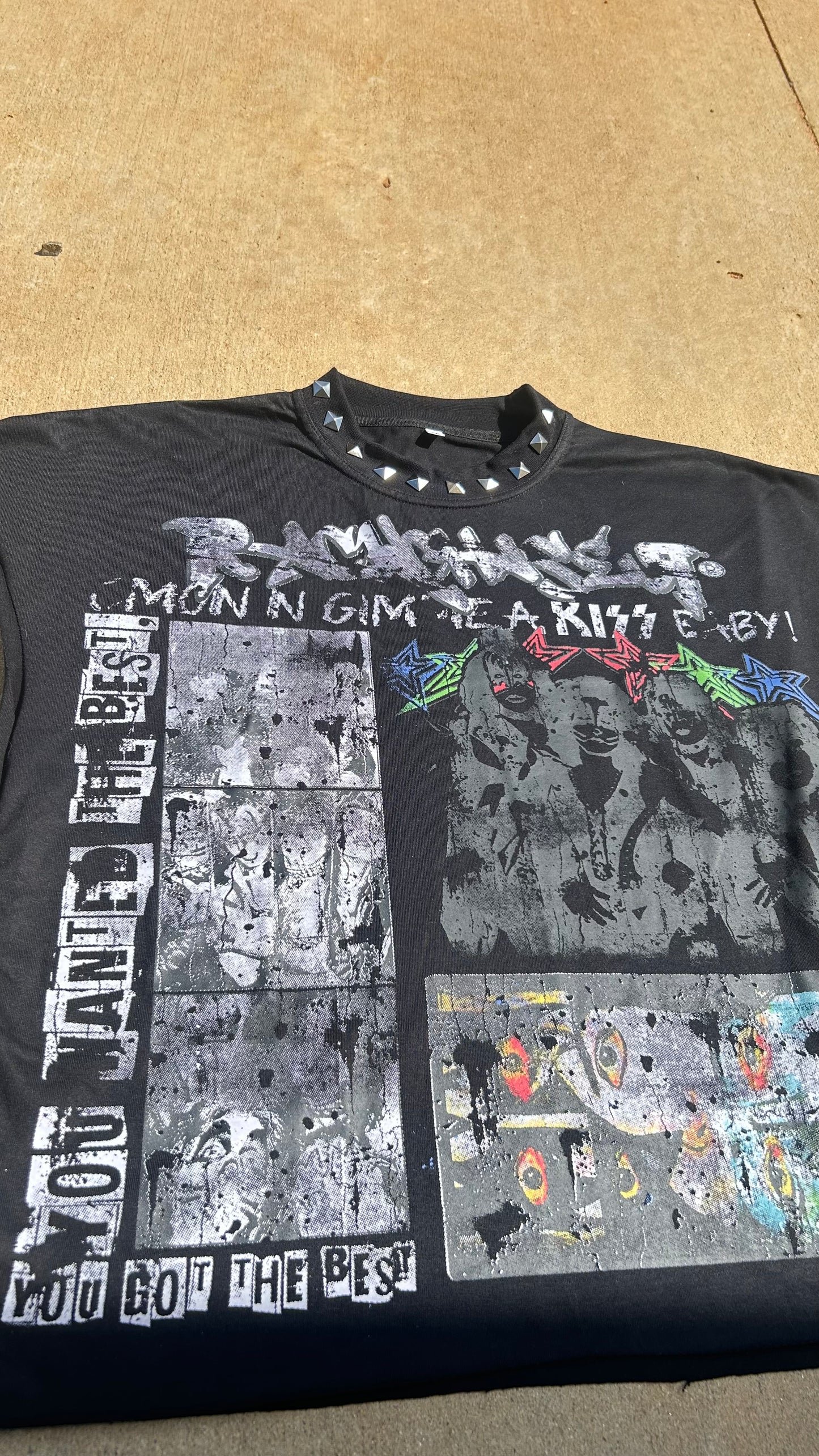 RackChaser “KISS ME” Tee